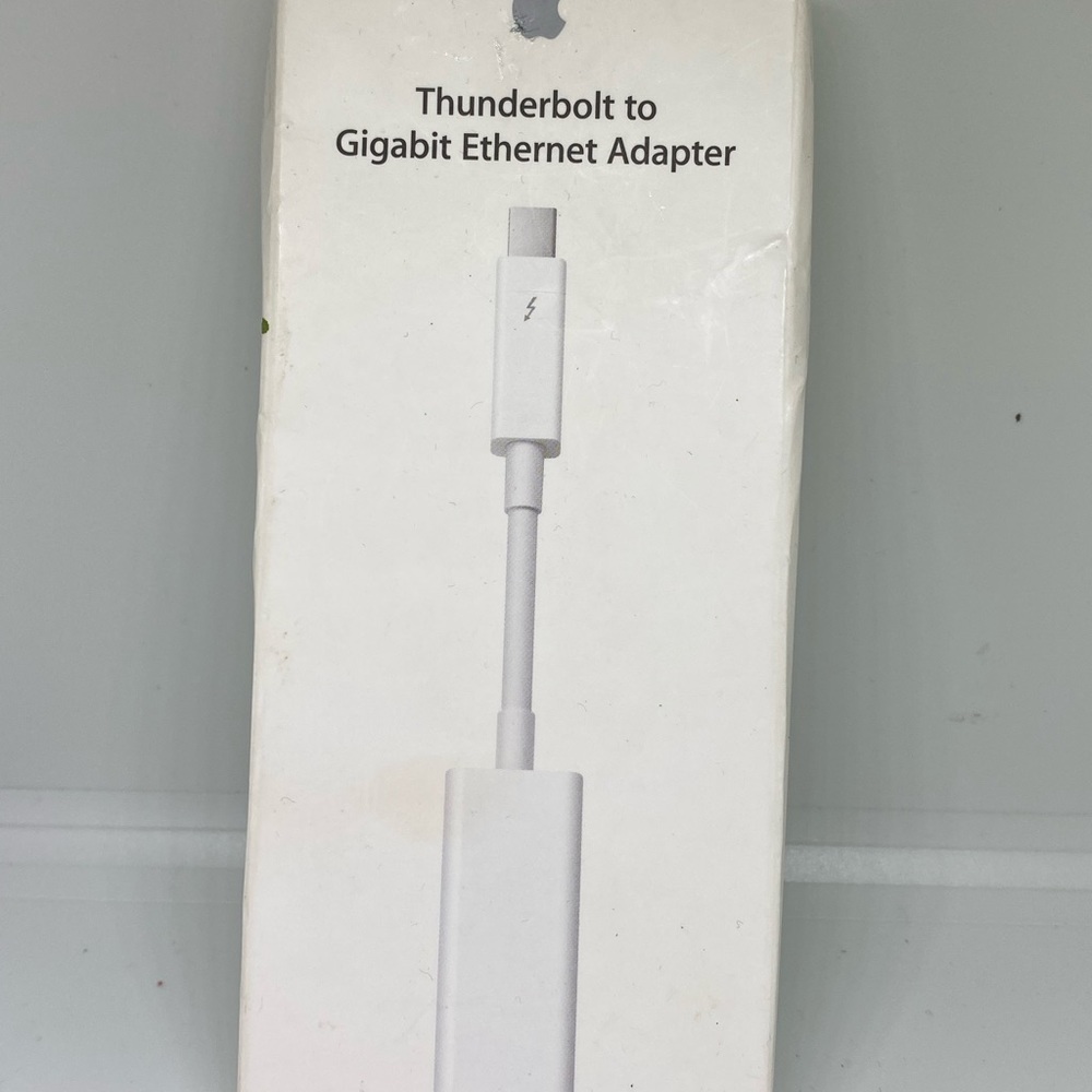 Apple Thunderbolt to gigabit Ethernet adapter